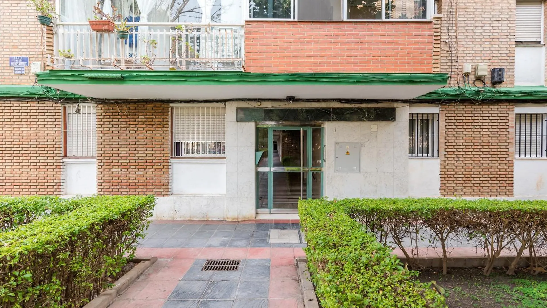 Wintowinrentals Modern, Fully Equipped And Well Connected Apartment In Malaga Spain