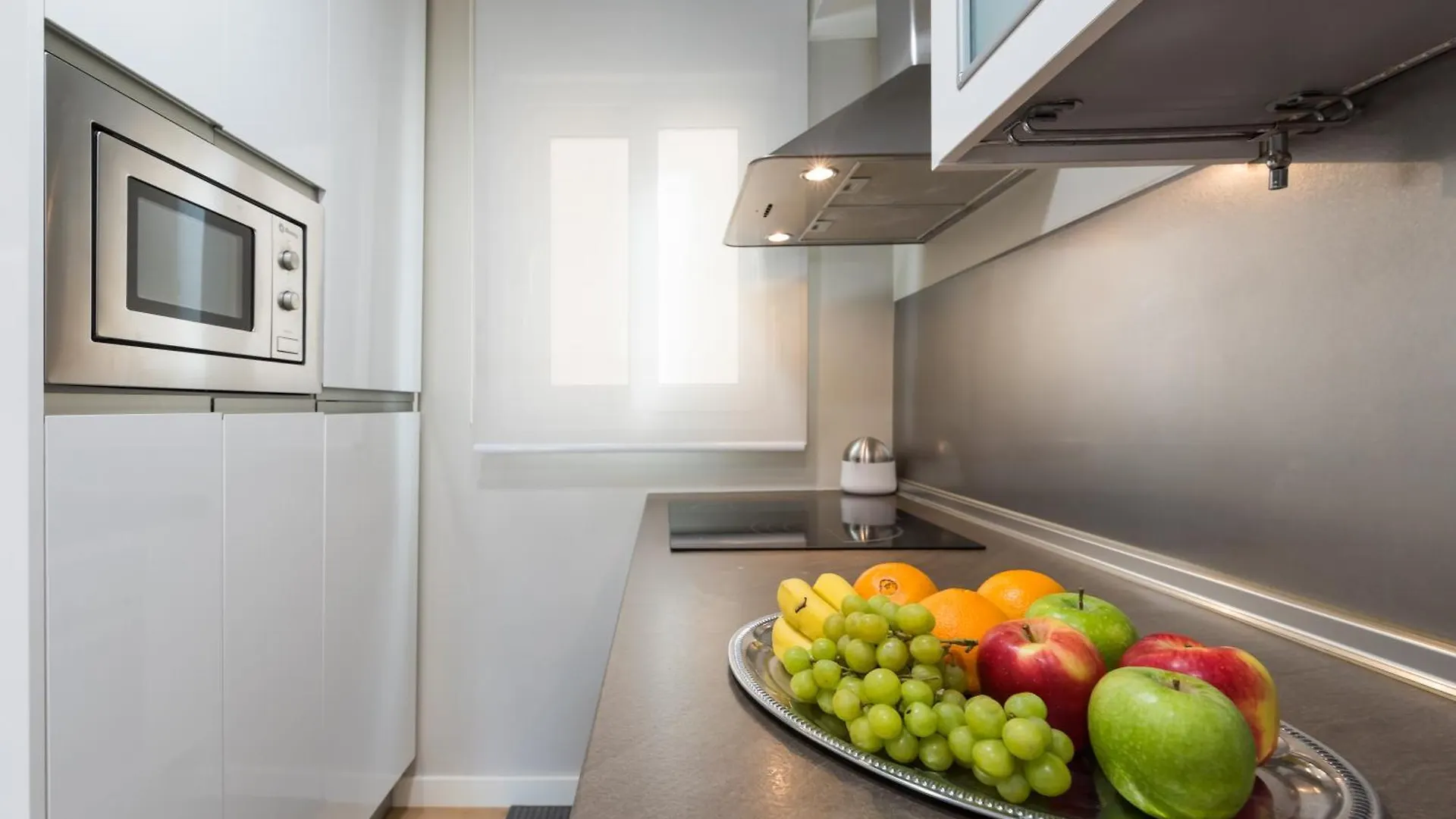 Wintowinrentals Modern, Fully Equipped And Well Connected Apartment In Malaga Spain