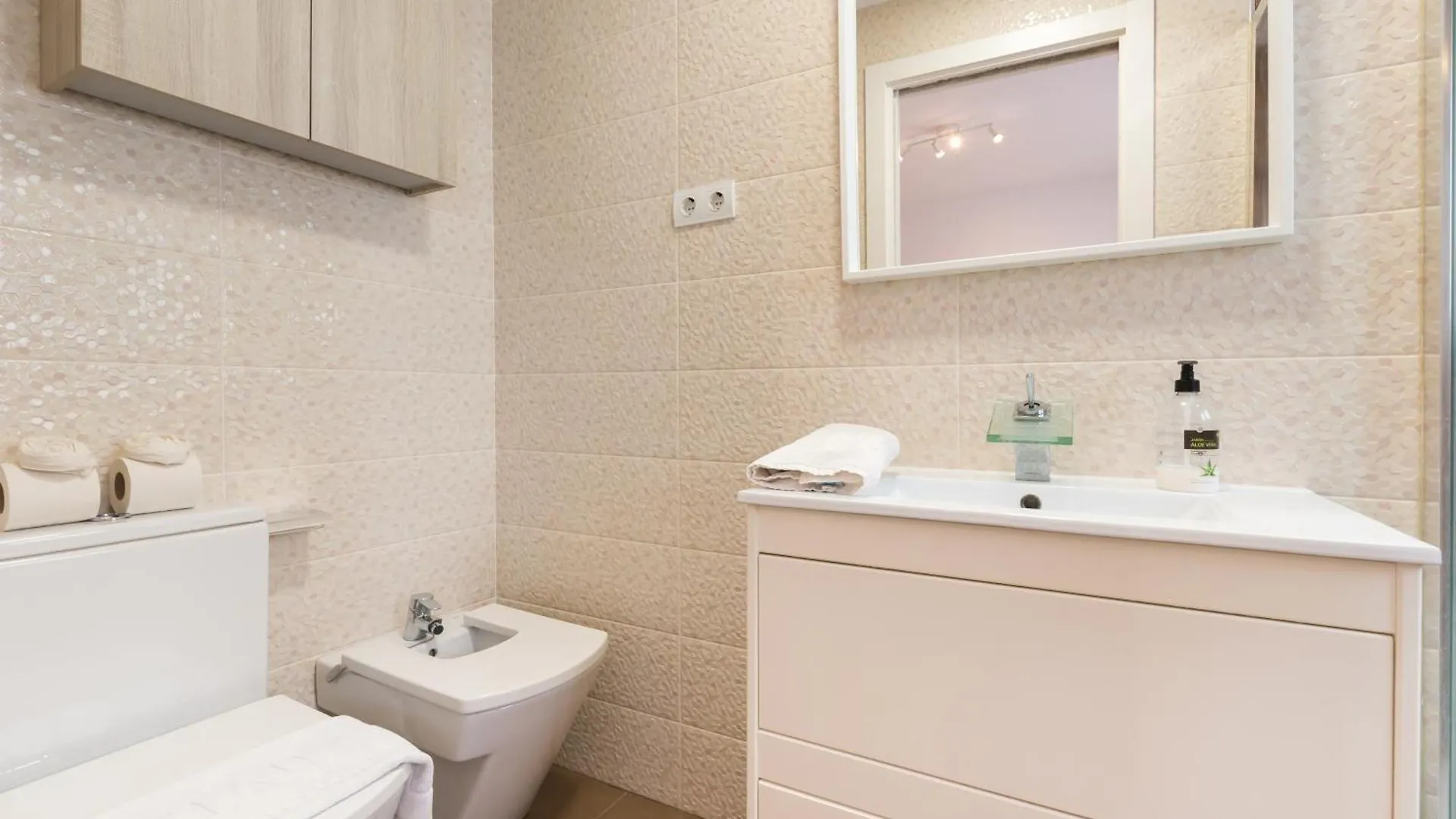 Wintowinrentals Modern, Fully Equipped And Well Connected Apartment In Málaga